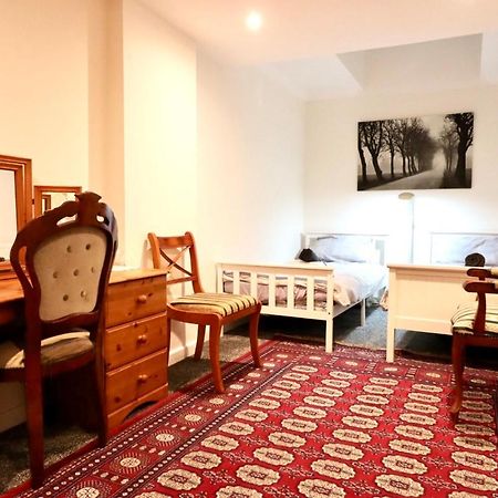 Twin Room Earls Court Central London - Shared Accommodation Dış mekan fotoğraf